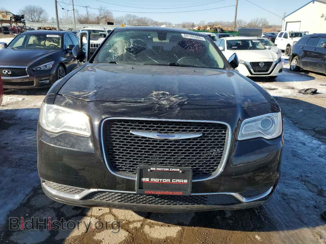 2017 CHRYSLER 300 - VIN: 2C3CCAAG4HH538699 - Фото 5