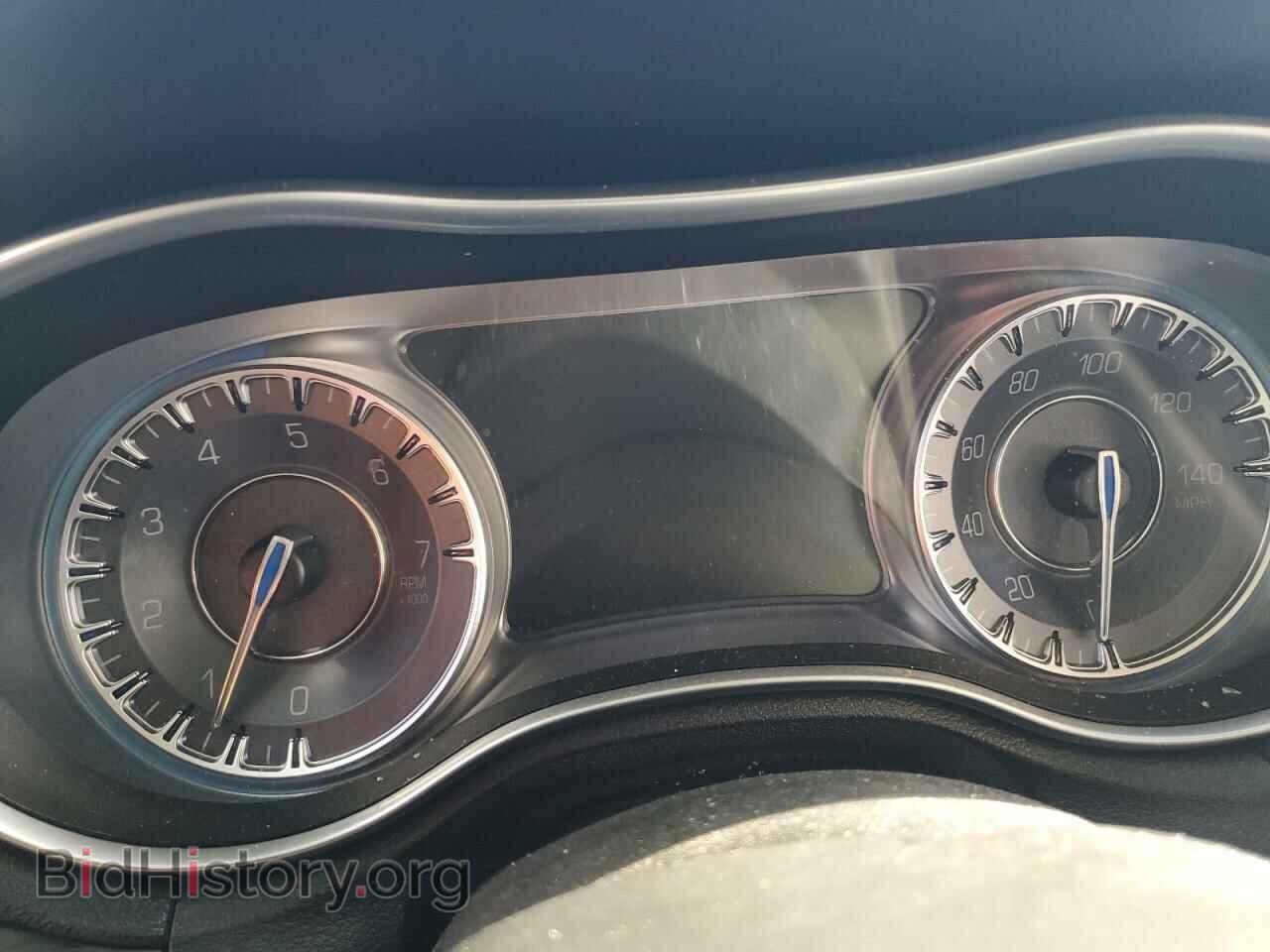 2017 CHRYSLER 300 - VIN: 2C3CCAAG4HH538699 - Фото 9