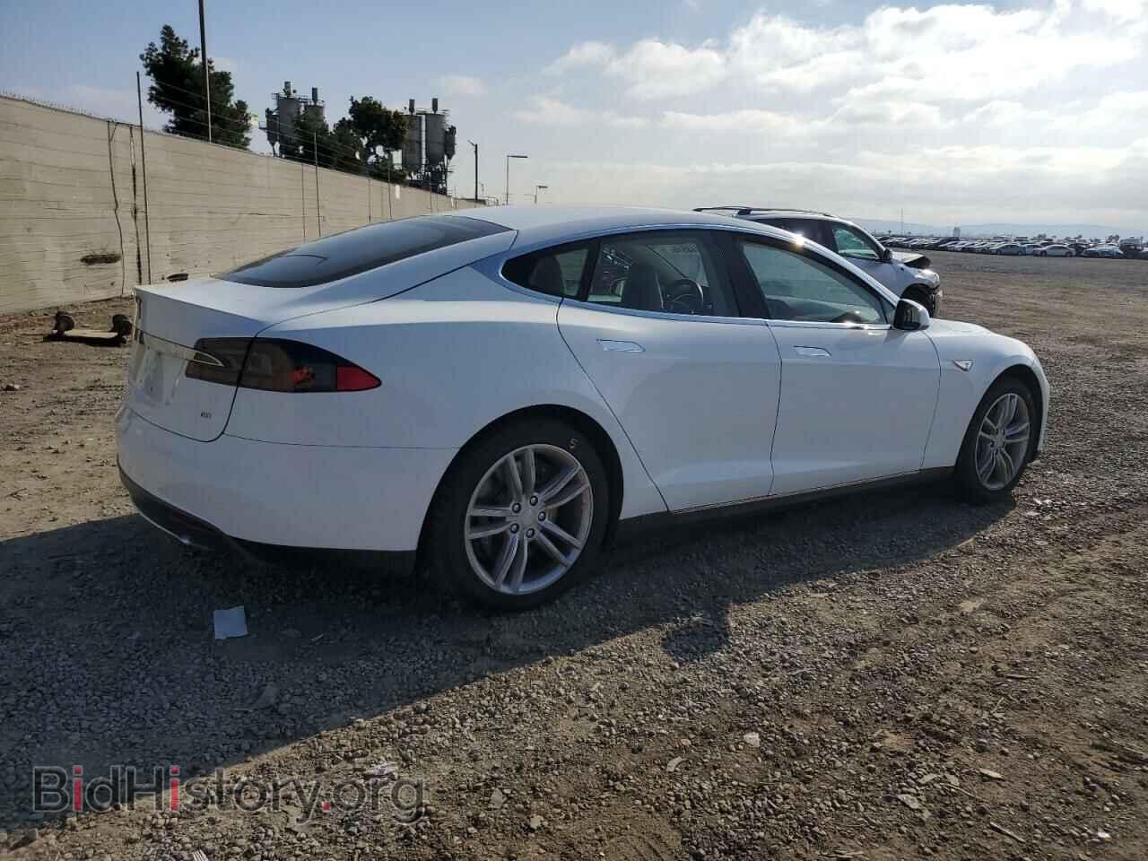 2013 TESLA MODEL S - VIN: 5YJSA1CG2DFP17298 - Фото 3