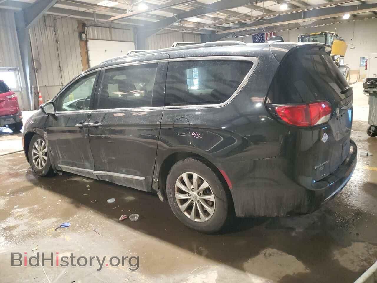 2017 CHRYSLER PACIFICA - VIN: 2C4RC1BG7HR720301 - Фото 2