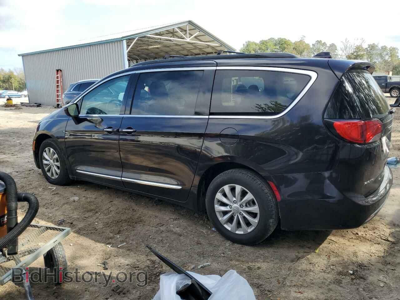 2017 CHRYSLER PACIFICA - VIN: 2C4RC1BG9HR720025 - Фото 2