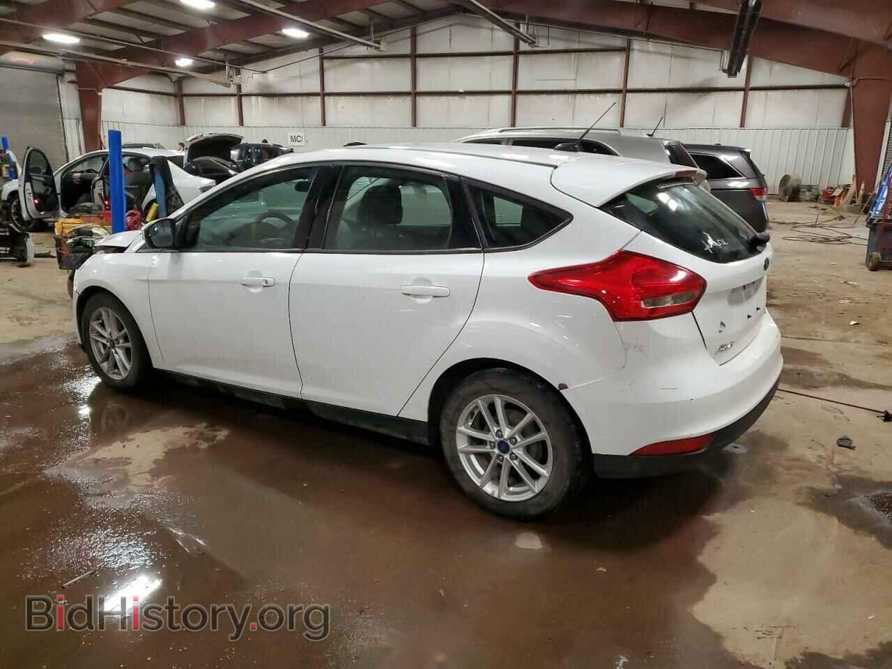 2017 FORD FOCUS - VIN: 1FADP3K23HL215367 - Фото 2