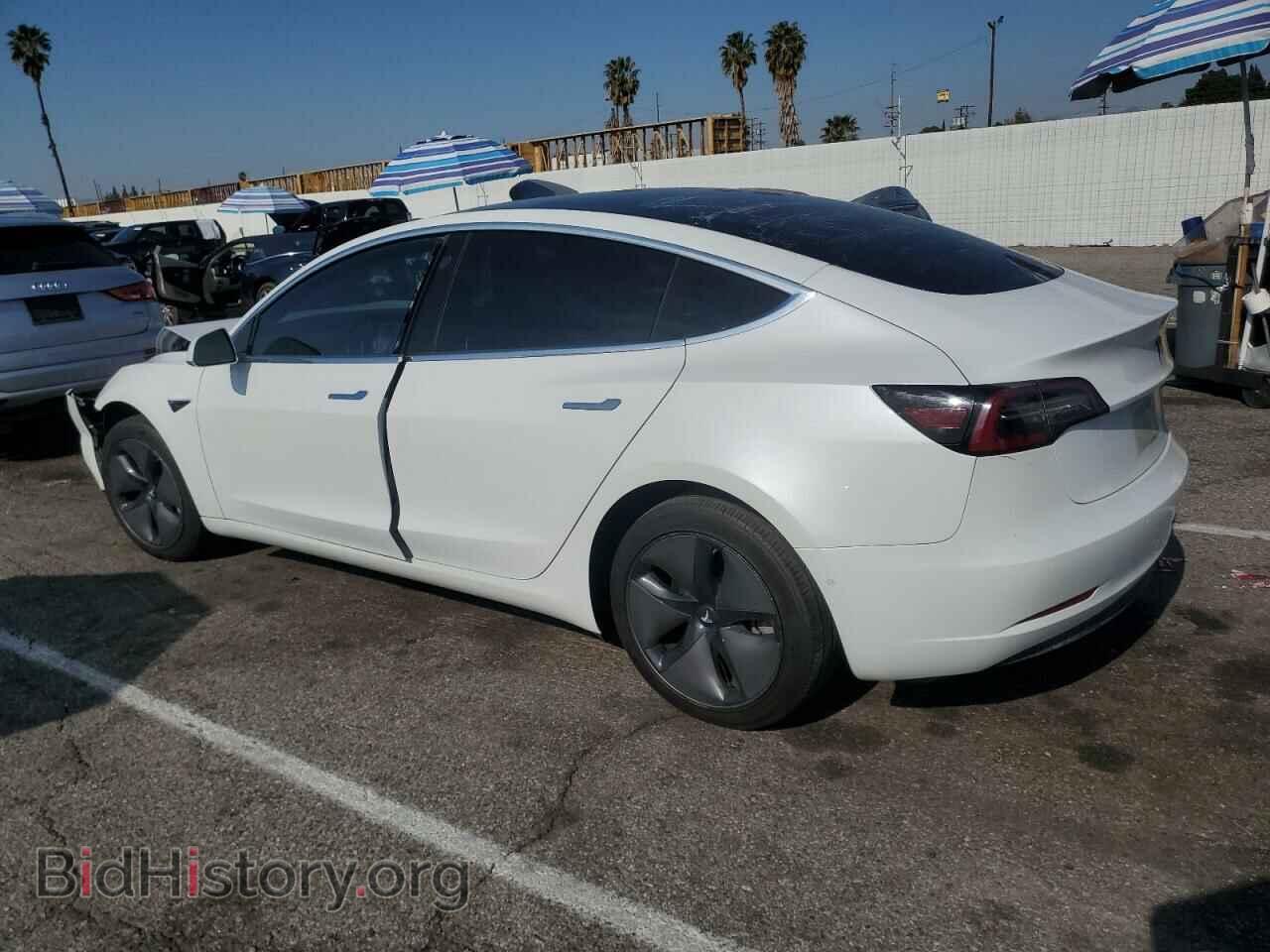 2018 TESLA MODEL 3 - VIN: 5YJ3E1EA8JF052386 - Photo 2