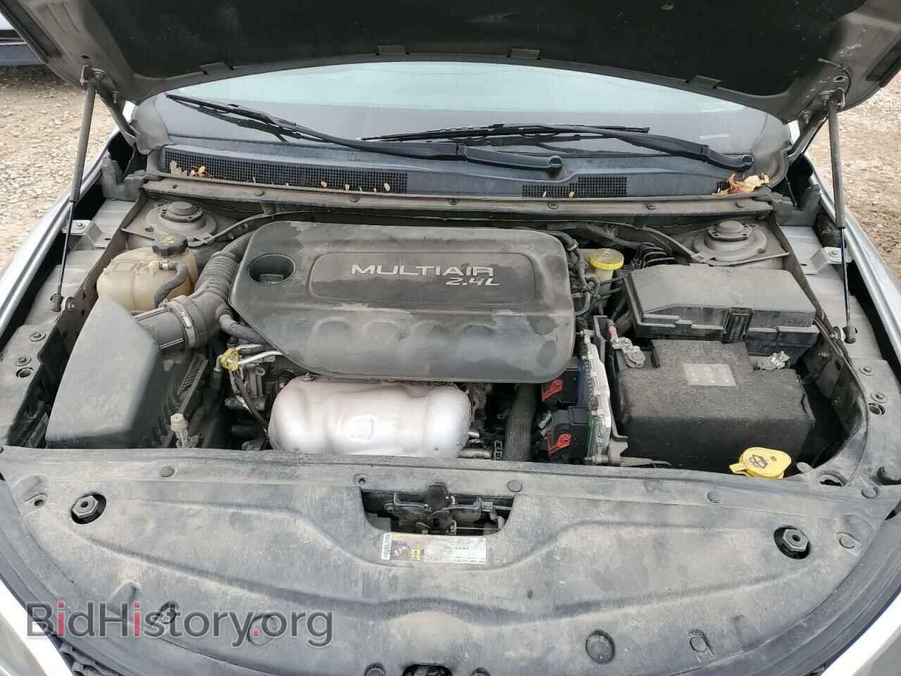 2015 CHRYSLER 200 - VIN: 1C3CCCAB9FN642139 - Фото 11