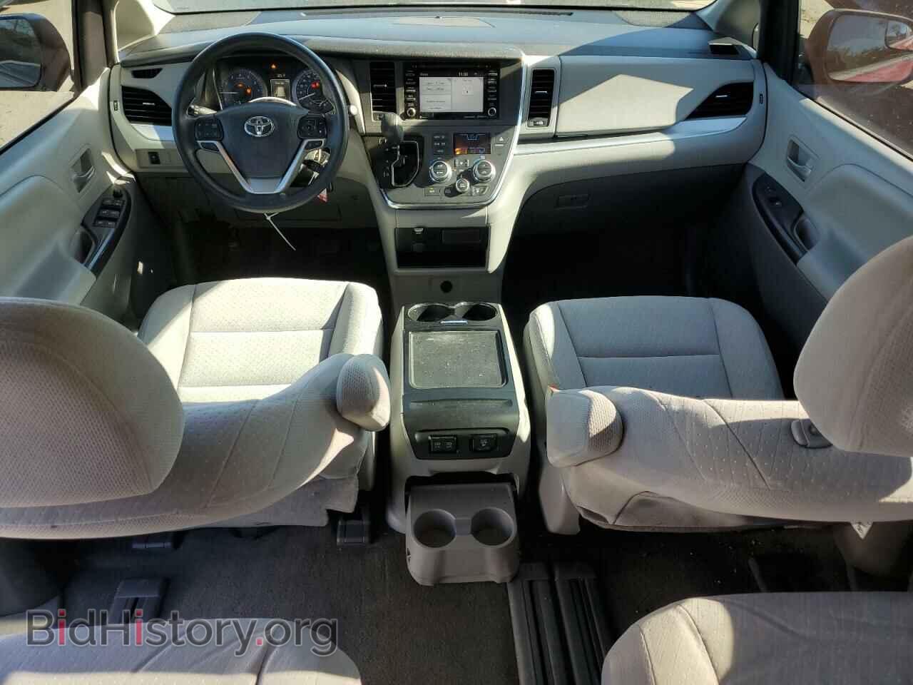 2018 TOYOTA All Models - VIN: 5TDKZ3DC2JS957765 - Фото 8