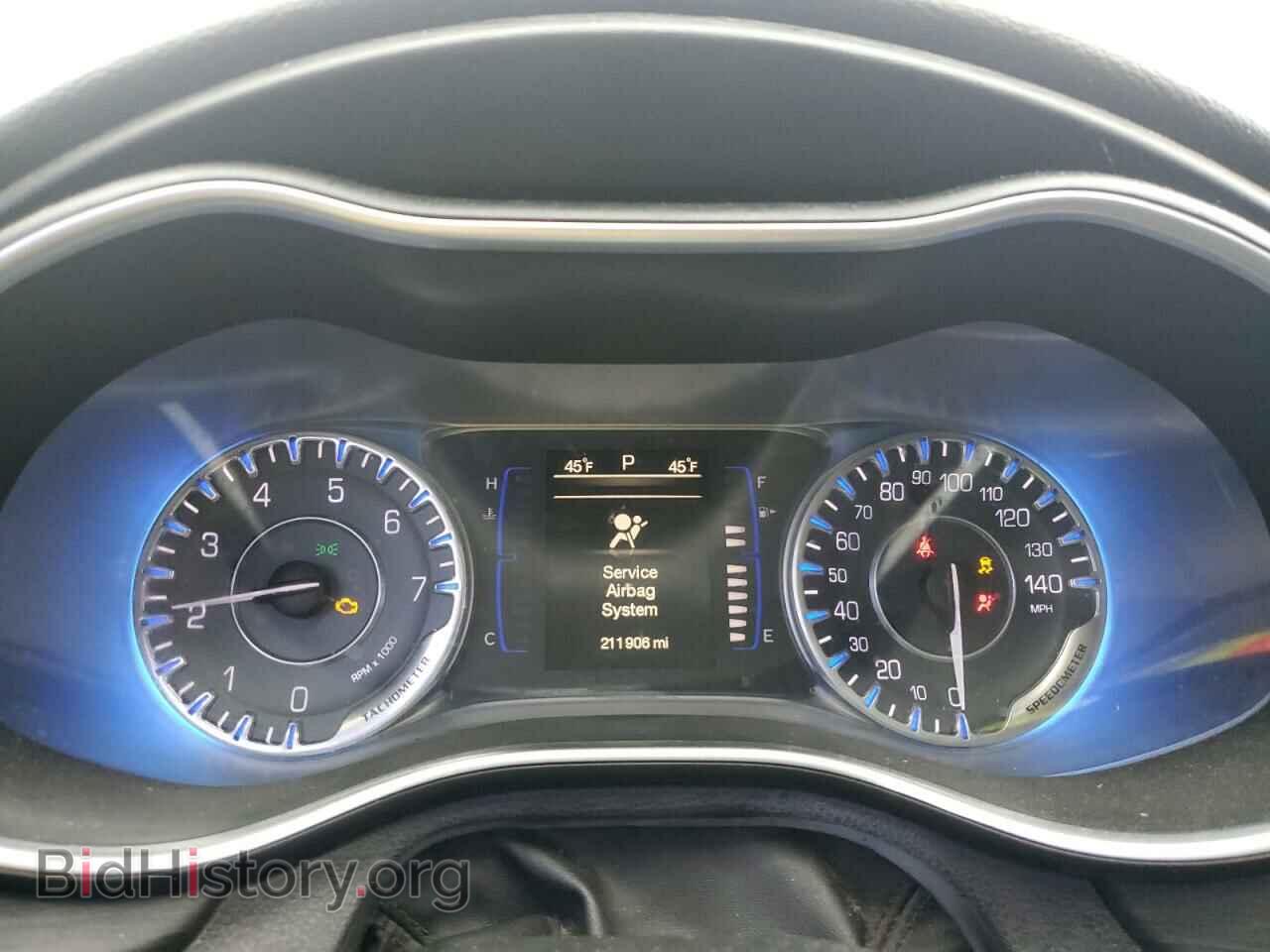 2015 CHRYSLER 200 - VIN: 1C3CCCAB1FN571180 - Фото 9