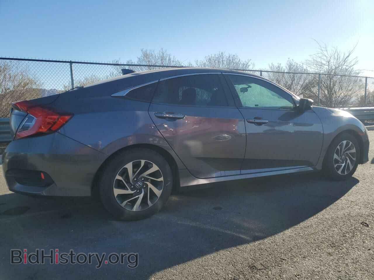 2017 HONDA CIVIC - VIN: 19XFC2F77HE065156 - Фото 3