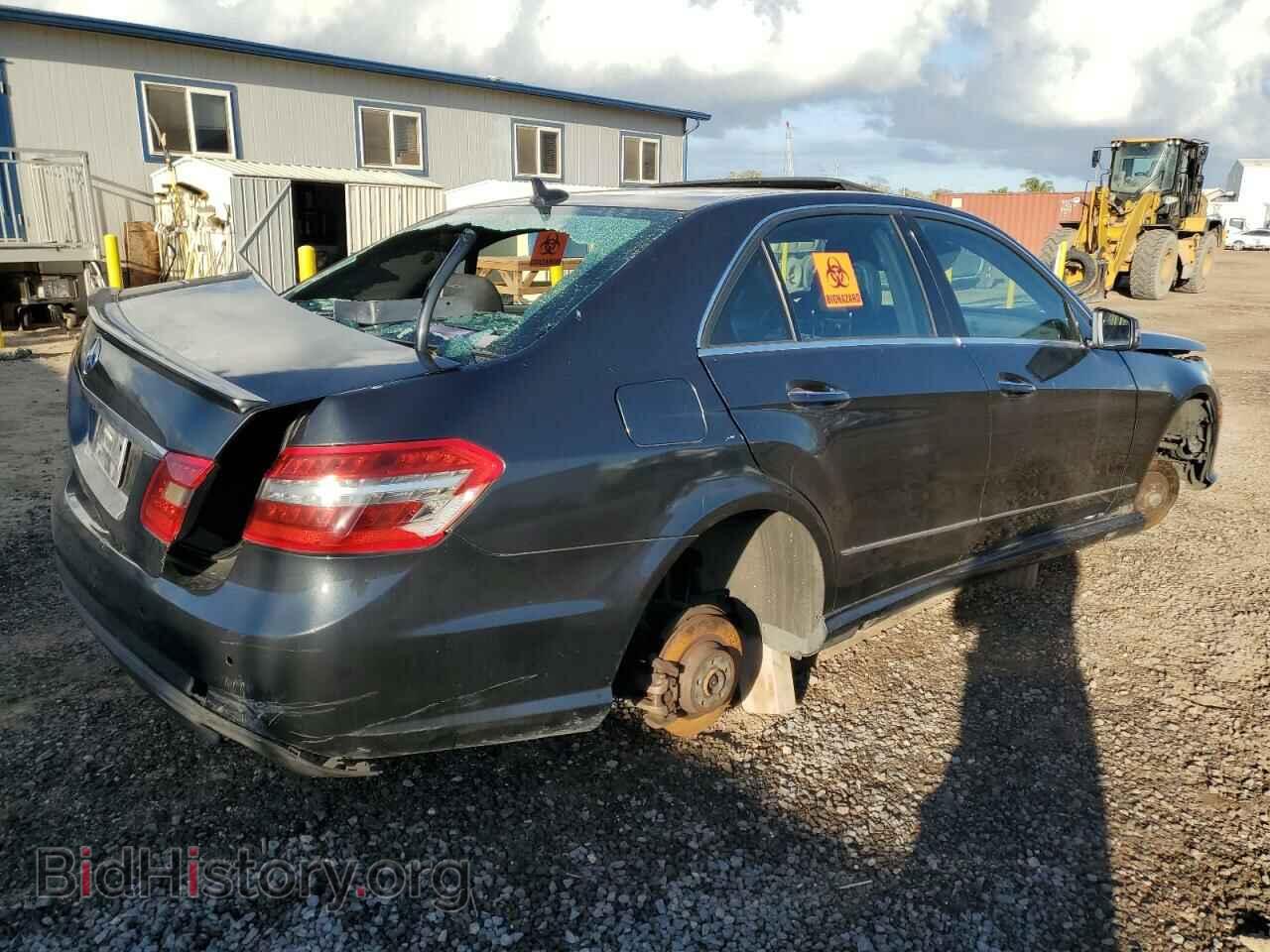 2011 MERCEDES-BENZ E-CLASS - VIN: WDDHF7CB2BA290574 - Фото 3