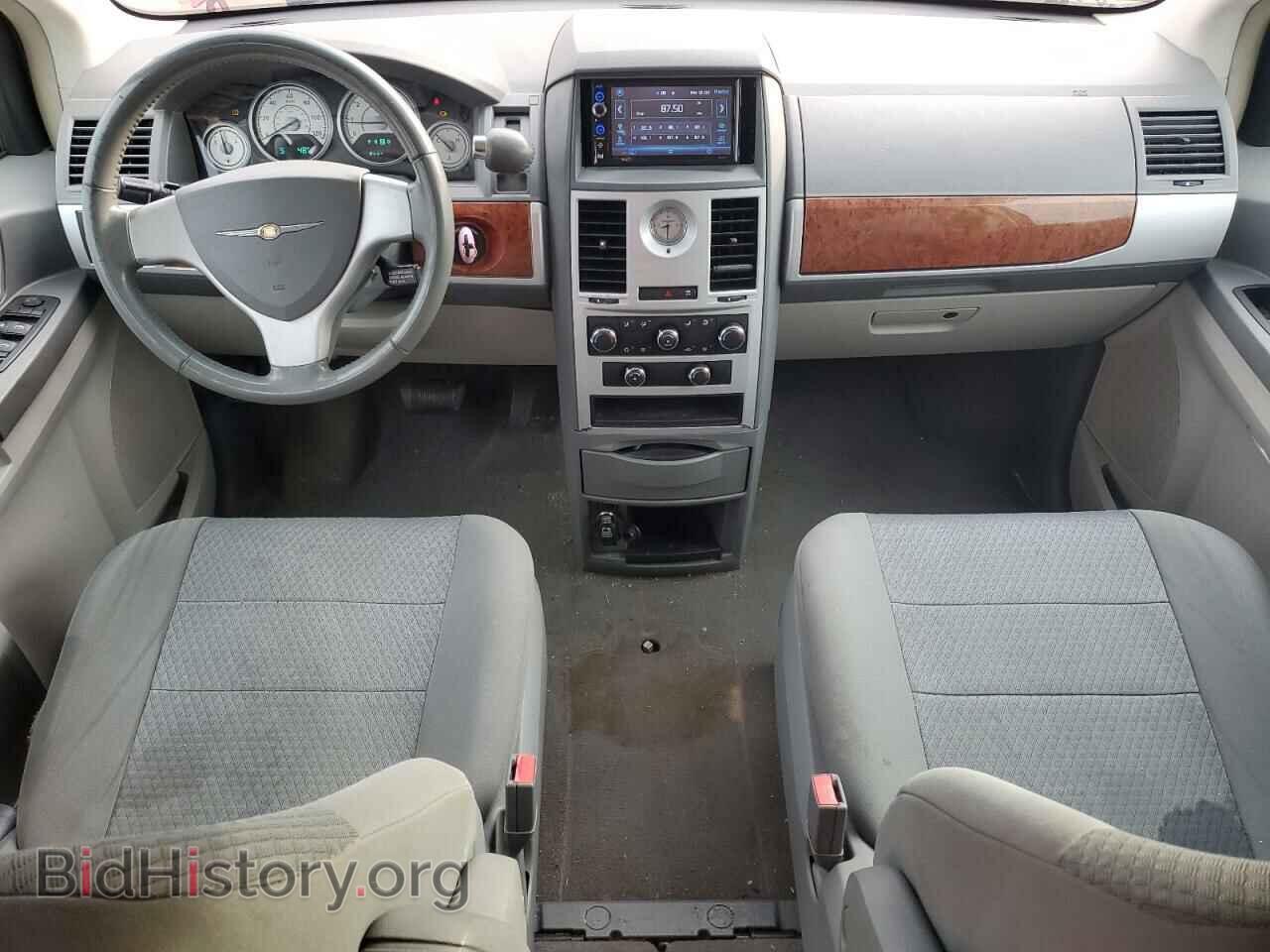 2009 CHRYSLER MINIVAN - VIN: 2A8HR54199R627719 - Фото 8
