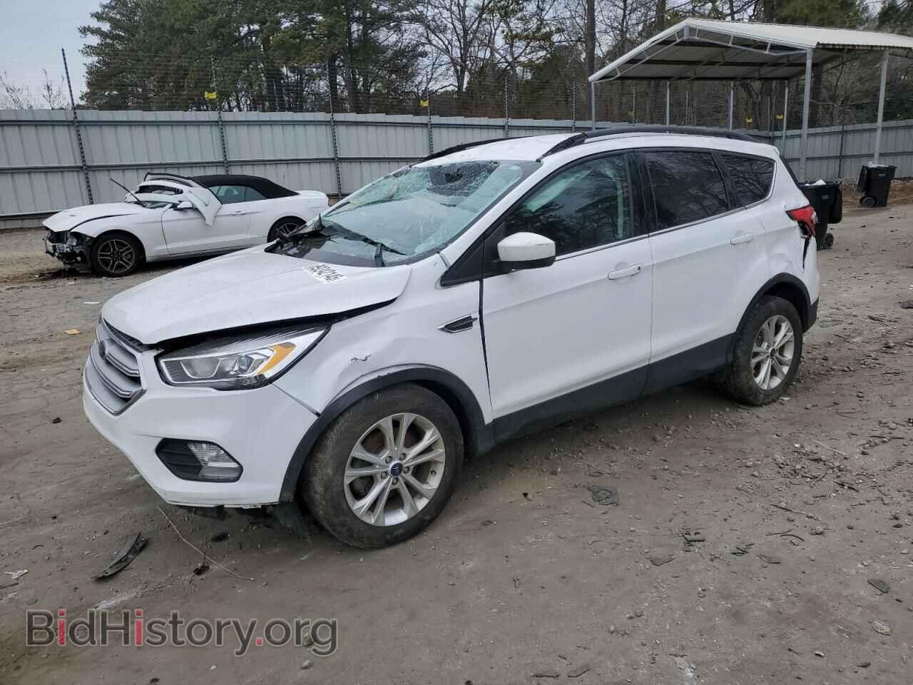 Фотография 1FMCU0HD6JUD57875 - FORD ESCAPE 2018