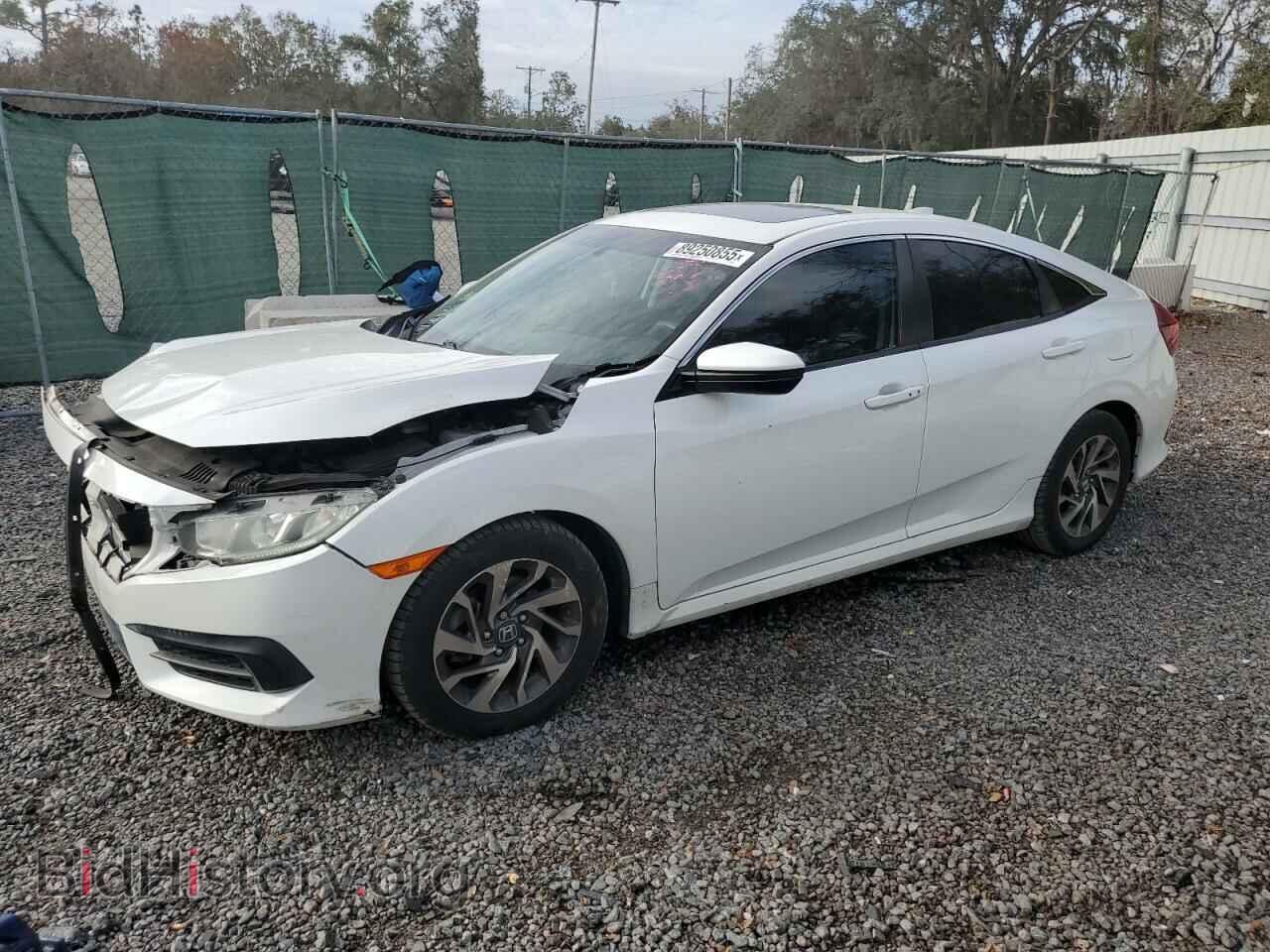 Фотография 19XFC2F76JE016679 - HONDA CIVIC 2018