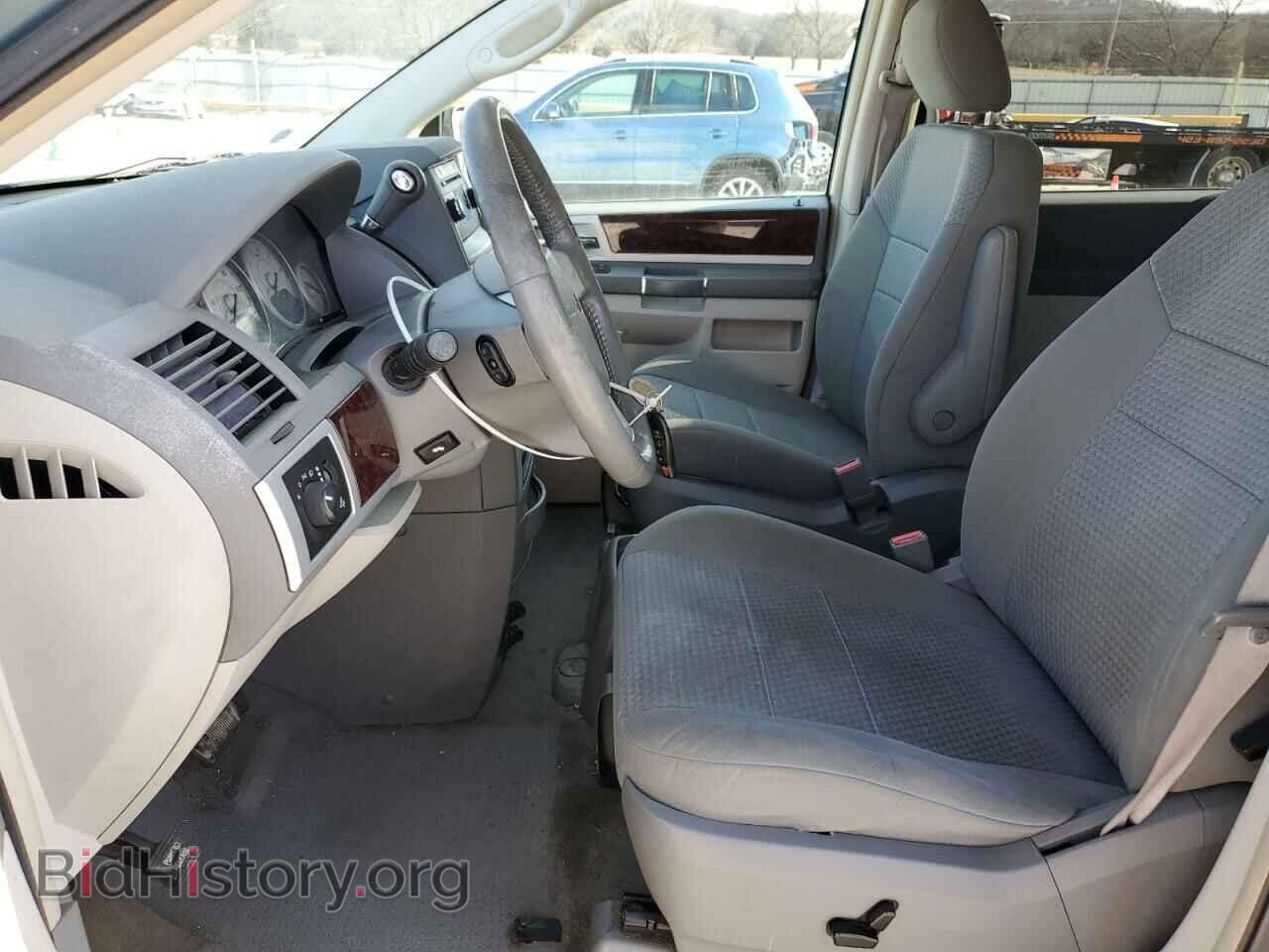 2009 CHRYSLER MINIVAN - VIN: 2A8HR54129R638948 - Фото 7