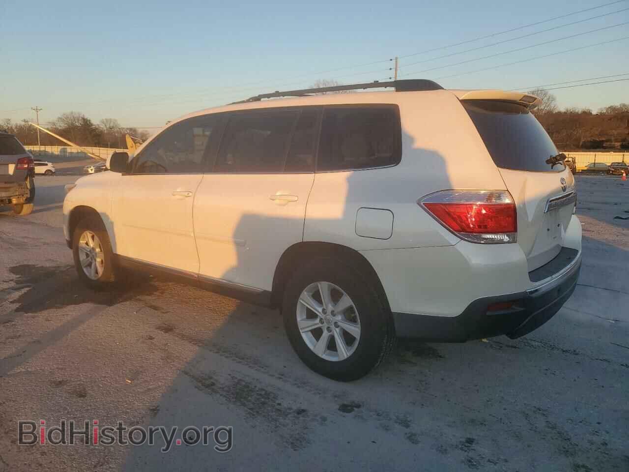 2012 TOYOTA HIGHLANDER - VIN: 5TDZA3EH4CS030978 - Фото 2