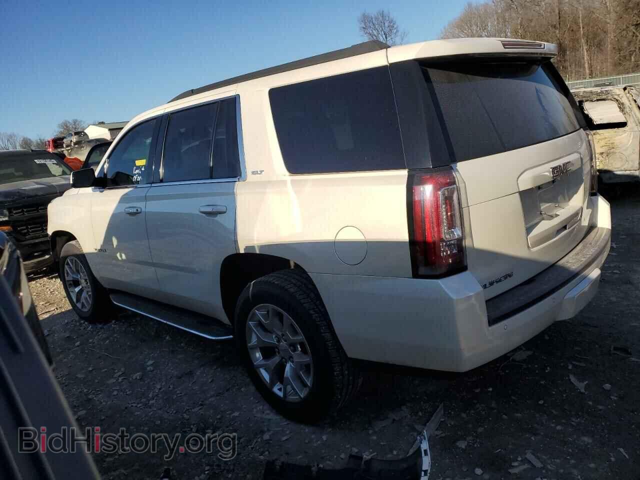 2015 GMC YUKON - VIN: 1GKS2BKC2FR107565 - Photo 2