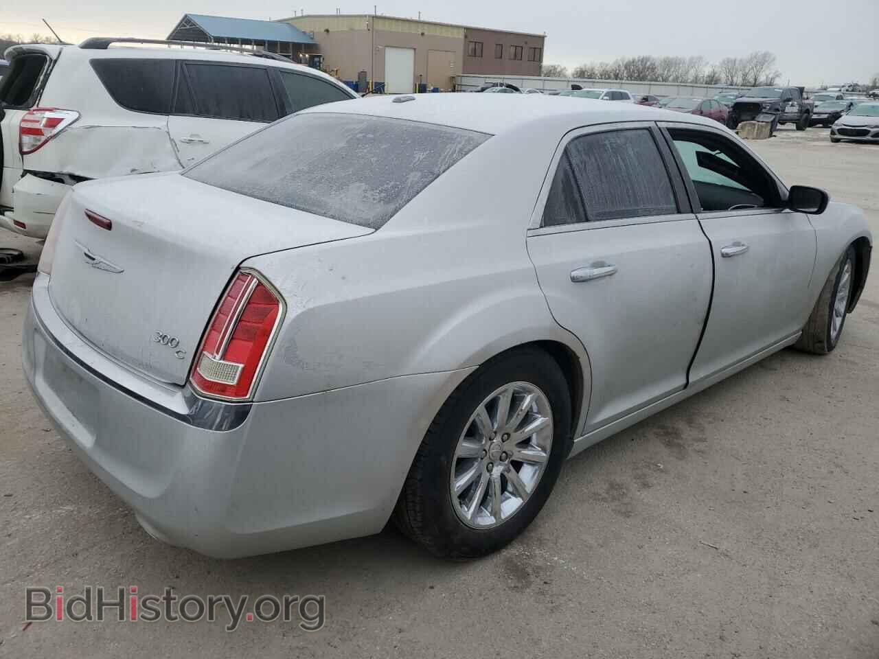 2012 CHRYSLER 300 - VIN: 2C3CCAET6CH30876X - Photo 3