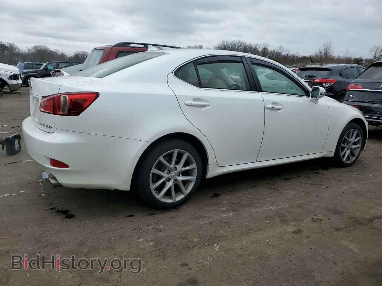2012 LEXUS IS - VIN: JTHCF5C20C5058377 - Фото 3