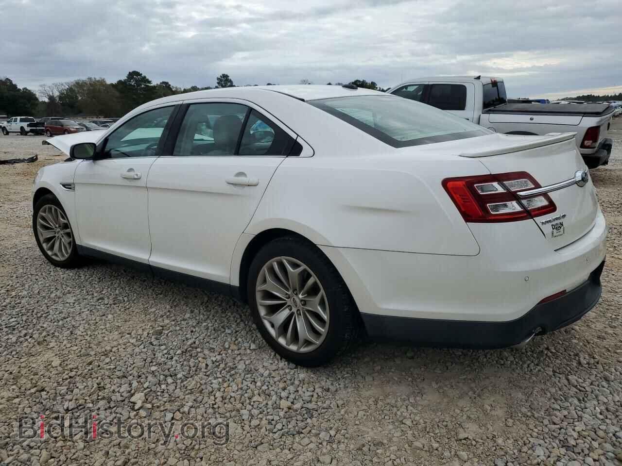 2015 FORD TAURUS - VIN: 1FAHP2F81FG195751 - Фото 2
