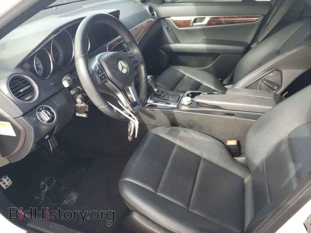 2014 MERCEDES-BENZ C-CLASS - VIN: WDDGF4HB0ER317618 - Фото 7