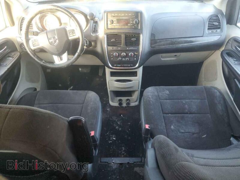 2013 Dodge CARAVAN (VIN 2C4RDGBG4DR609571) — photo 8 of 16