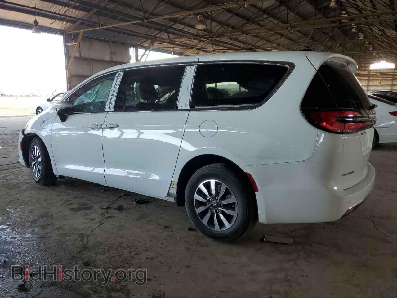 2023 CHRYSLER PACIFICA - VIN: 2C4RC1L7XPR554353 - Фото 2