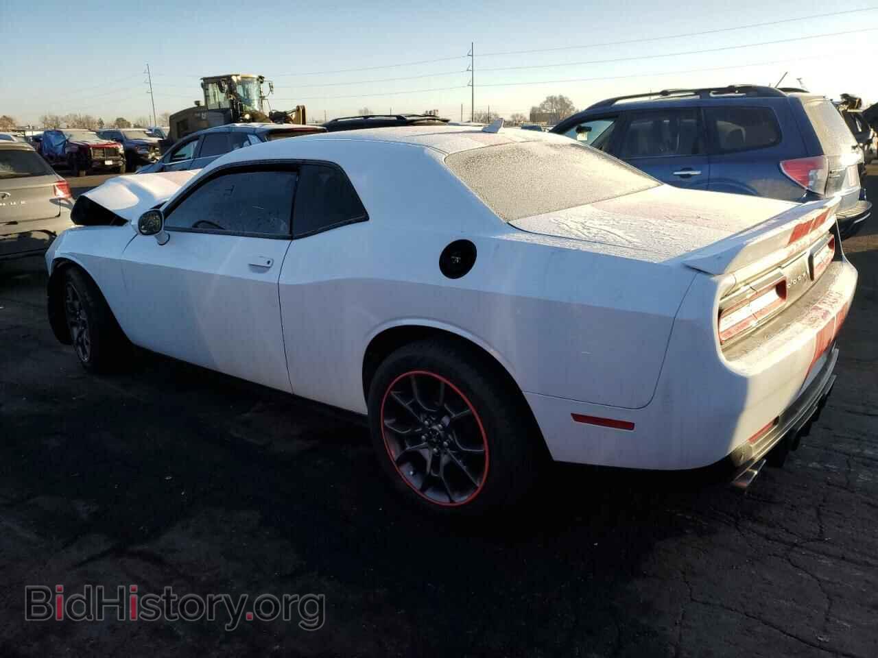 2018 DODGE CHALLENGER - VIN: 2C3CDZGG7JH205597 - Фото 2