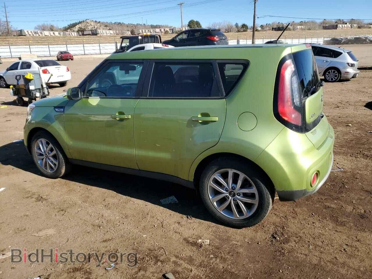 2017 KIA SOUL - VIN: KNDJP3A55H7881292 - Фото 2