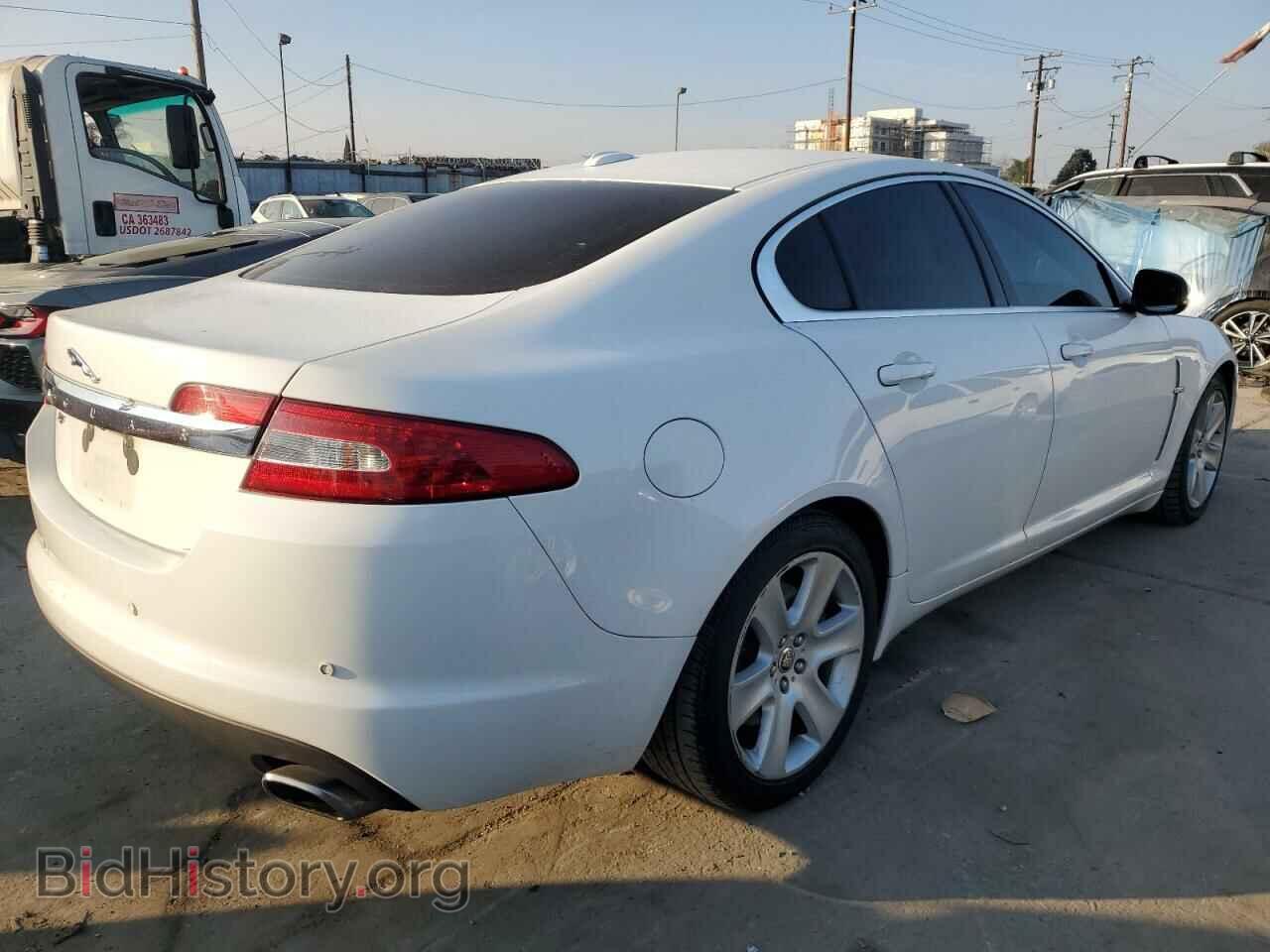 2011 JAGUAR XF - VIN: SAJWA0FB3BLR92508 - Фото 3