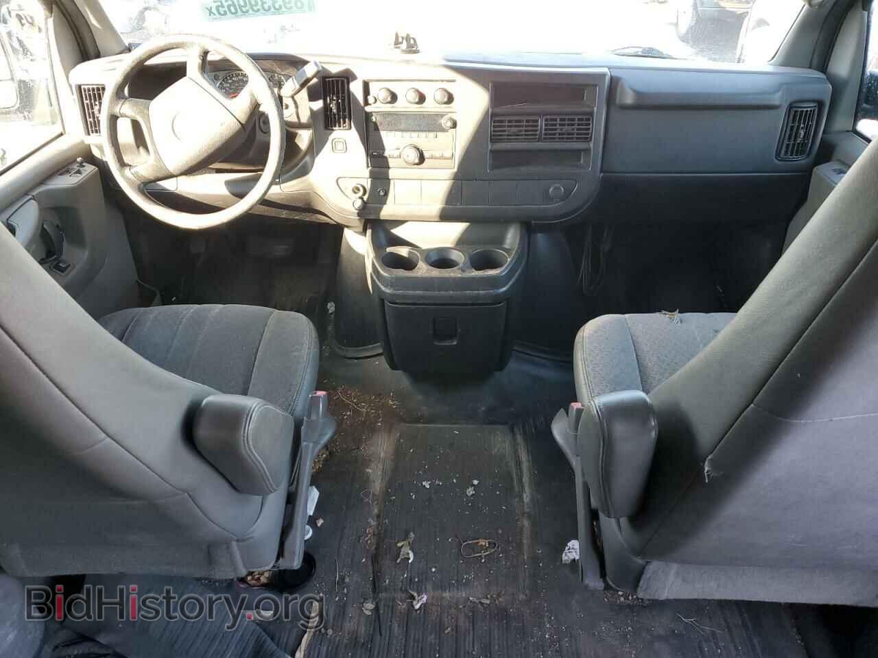 2012 GMC SAVANA - VIN: 1GTW7FBA0C1168573 - Фото 8
