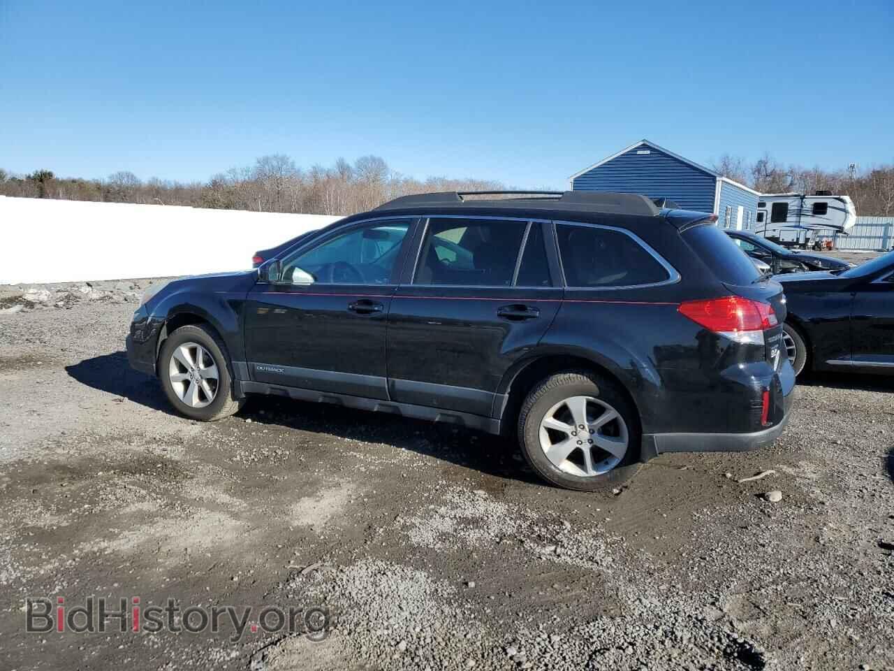 2014 SUBARU OUTBACK - VIN: 4S4BRBCC4E3301226 - Photo 2