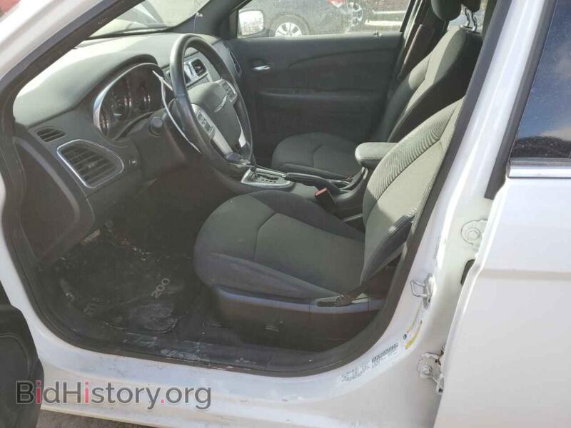 2013 Chrysler 200 (VIN 1C3CCBBB8DN624348) — photo 7 of 12