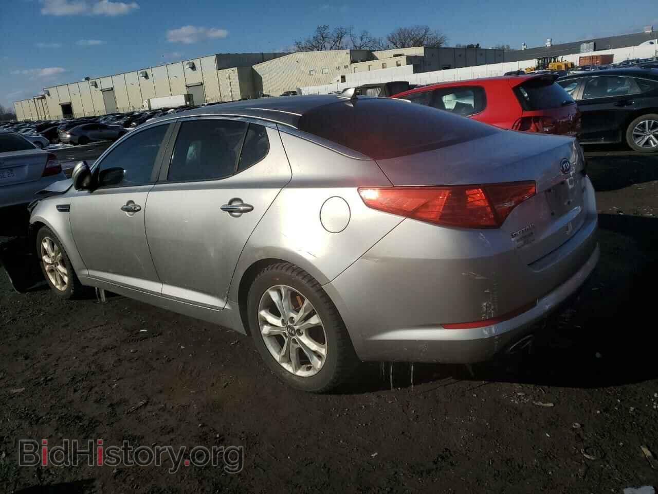 2011 KIA OPTIMA - VIN: KNAGN4A70B5076257 - Фото 2