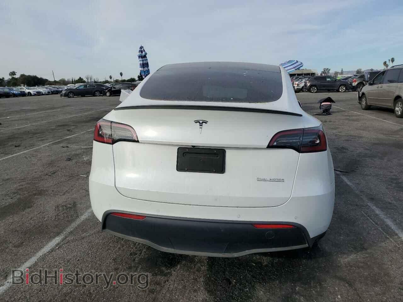 2022 TESLA MODEL Y - VIN: 7SAYGDEF2NF366315 - Фото 6