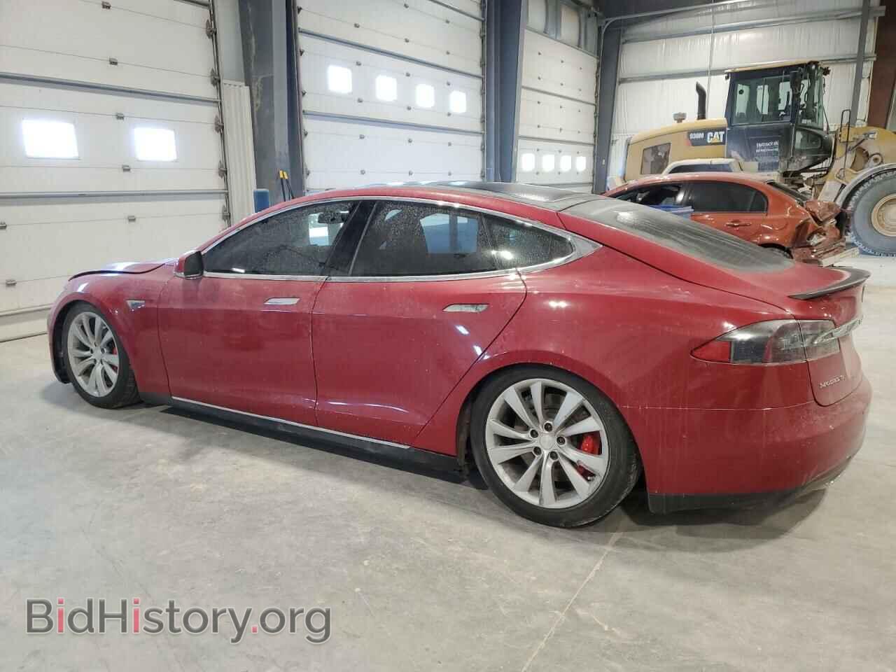 2015 TESLA MODEL S - VIN: 5YJSA1E40FF114498 - Фото 2