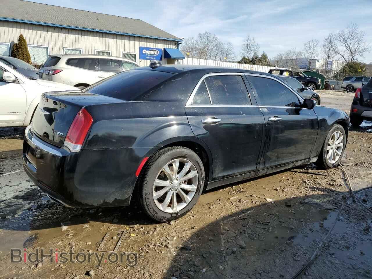 2018 CHRYSLER 300 - VIN: 2C3CCAKG0JH250554 - Фото 3