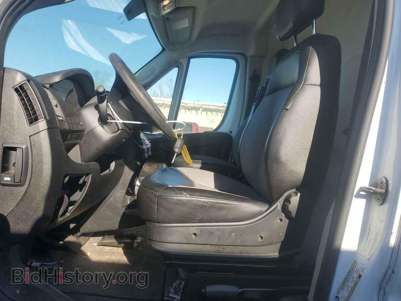 2017 RAM All Models - VIN: 3C6TRVAG9HE553431 - Фото 7