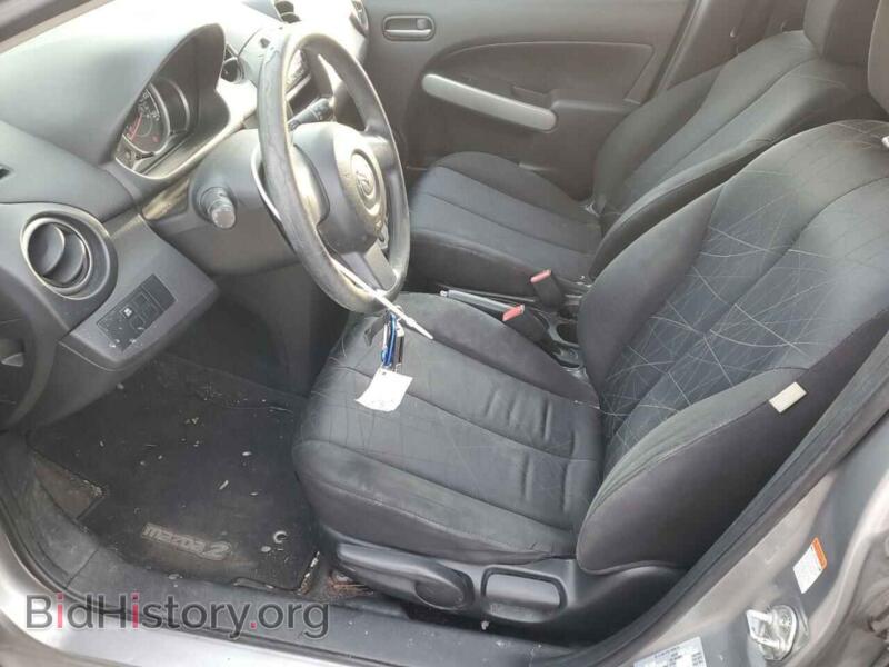 2011 Mazda 2 (VIN JM1DE1HY3B0103385) — фото 7 из 12