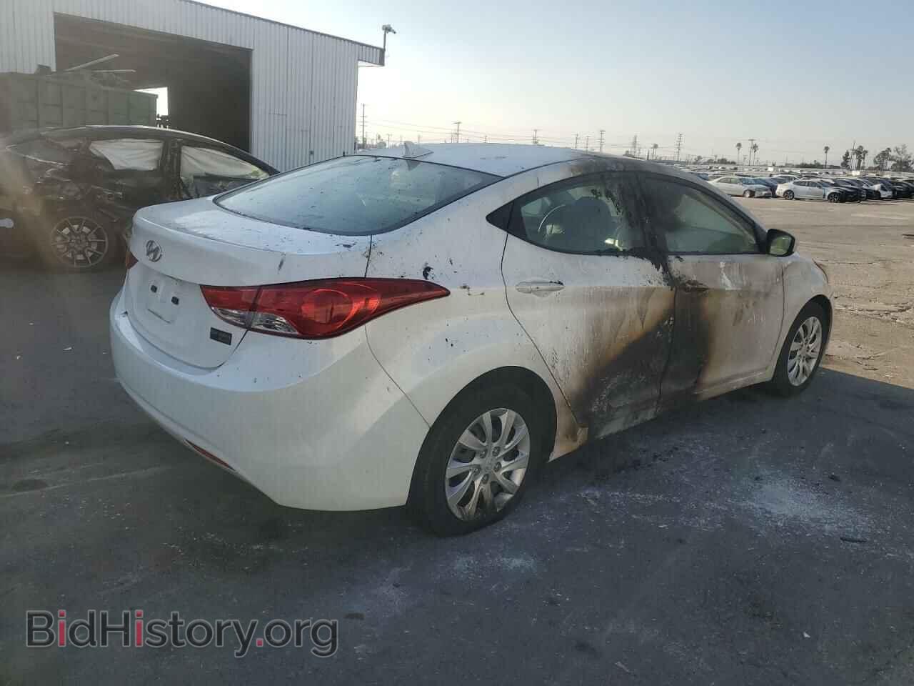 2012 HYUNDAI ELANTRA - VIN: 5NPDH4AE4CH132908 - Фото 3