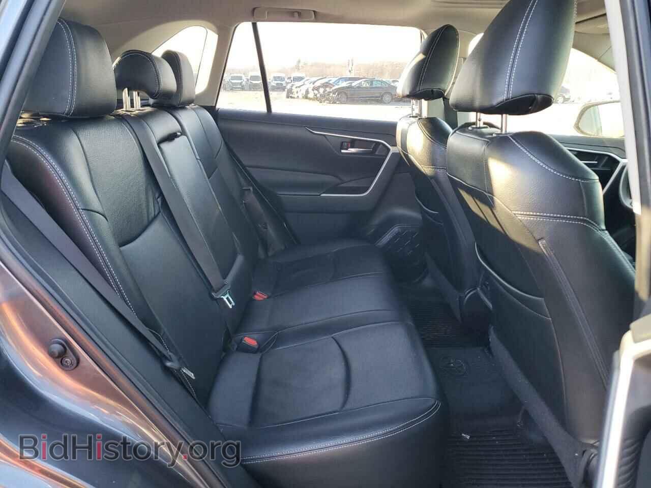 2019 TOYOTA RAV4 - VIN: JTMP1RFV7KD043281 - Фото 11