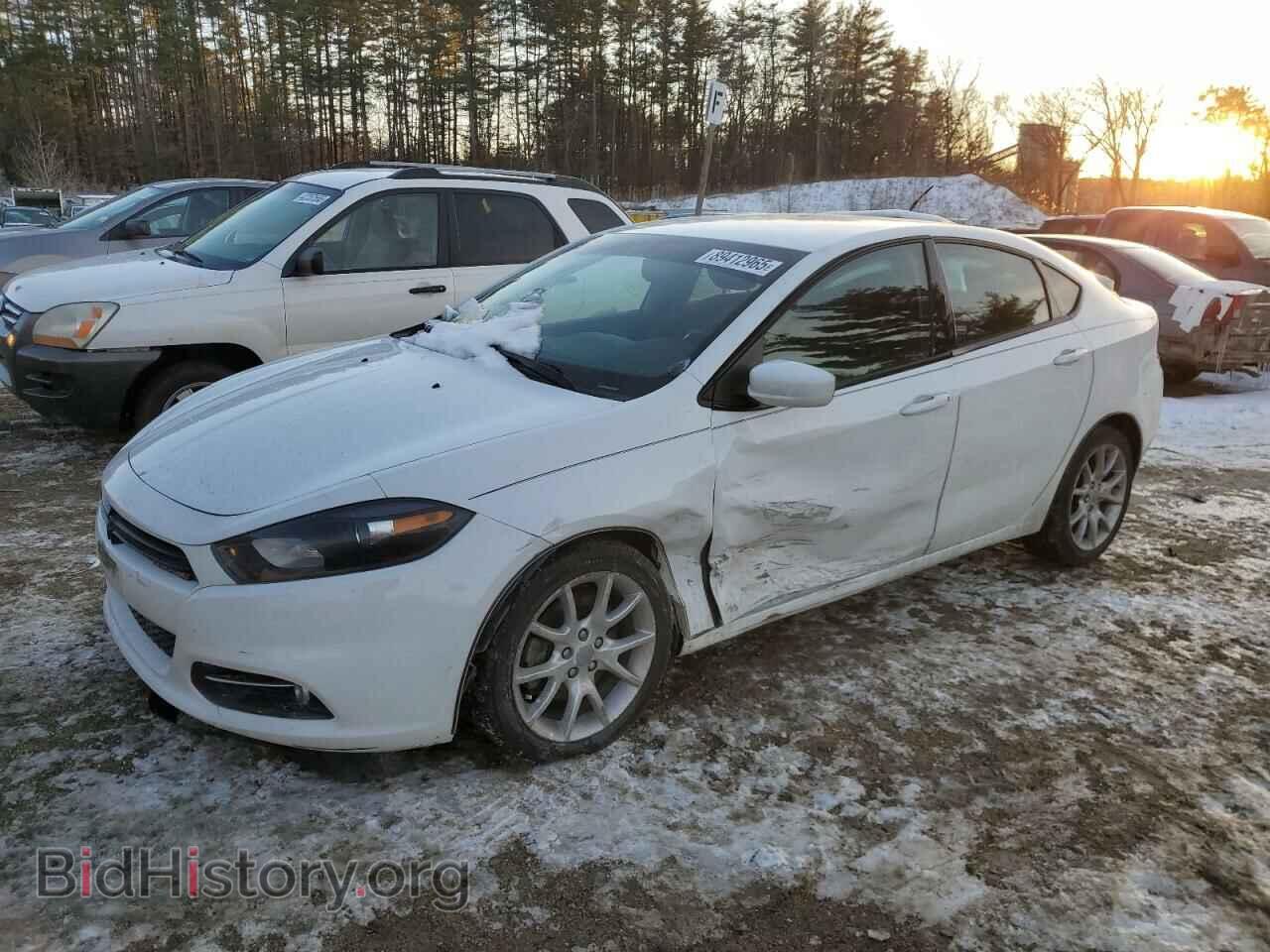 Photo 1C3CDFBA4DD334075 - DODGE DART 2013