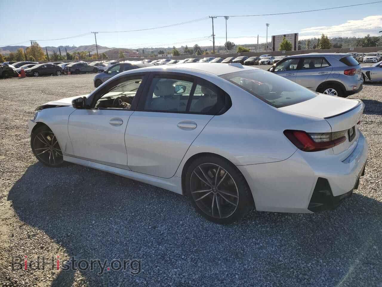 2023 BMW 3 SERIES - VIN: 3MW69FF00P8D03089 - Фото 2
