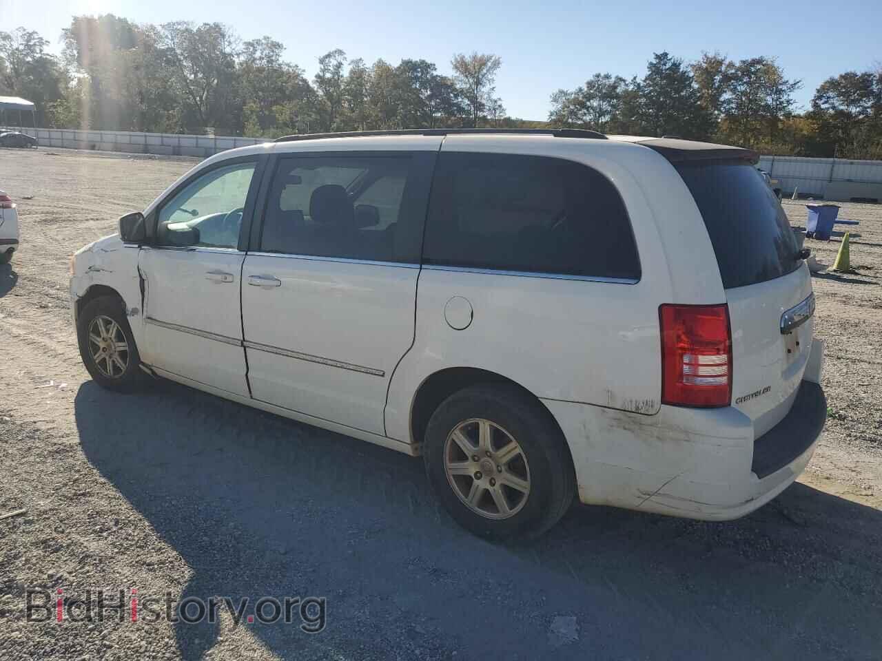 2010 CHRYSLER MINIVAN - VIN: 2A4RR5D11AR284754 - Фото 2