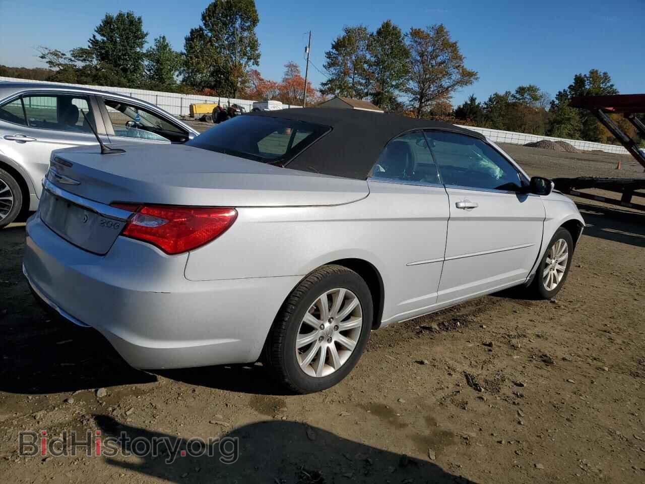 2011 CHRYSLER 200 - VIN: 1C3BC2EB6BN589331 - Фото 3