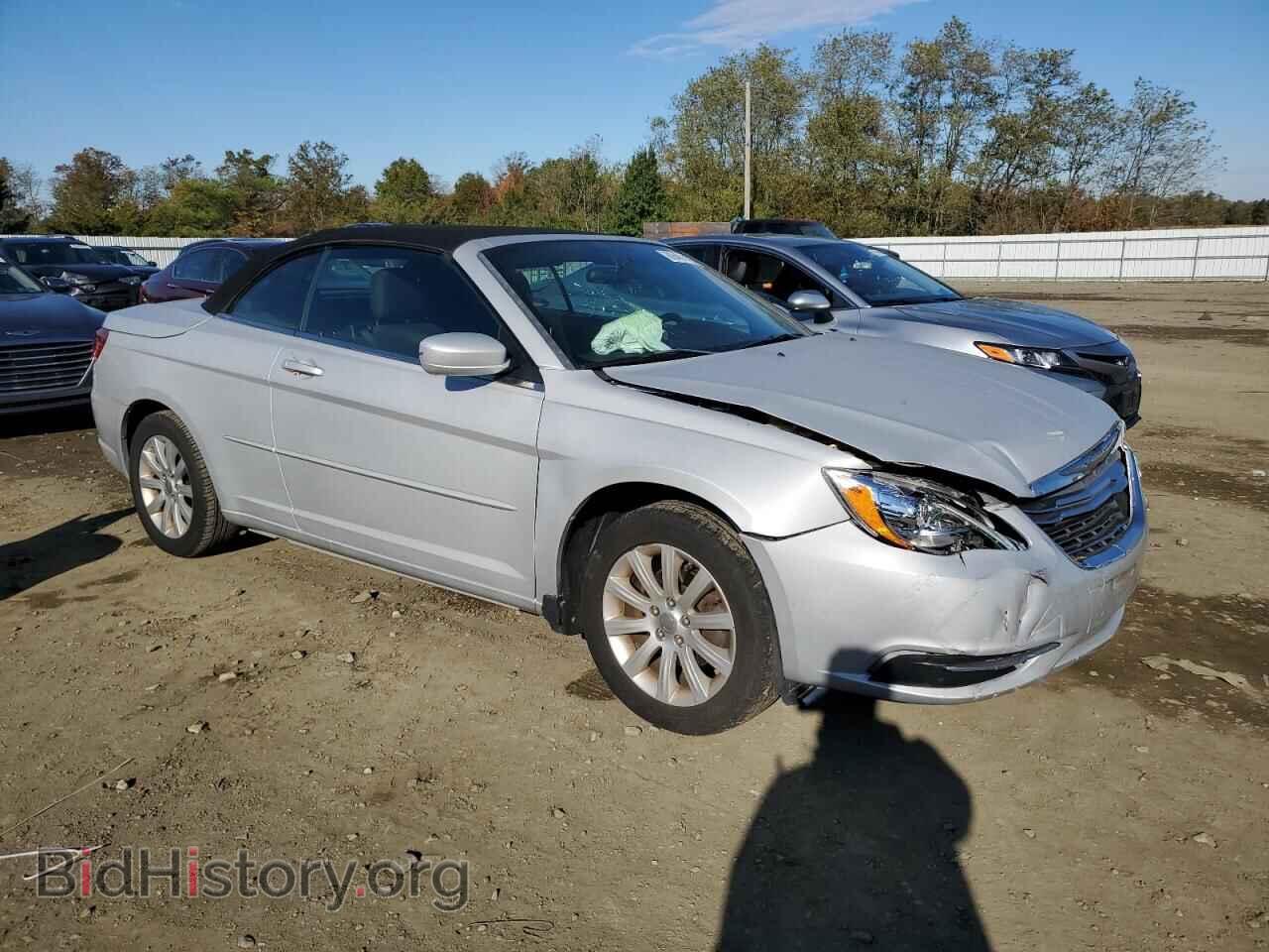 2011 CHRYSLER 200 - VIN: 1C3BC2EB6BN589331 - Фото 4