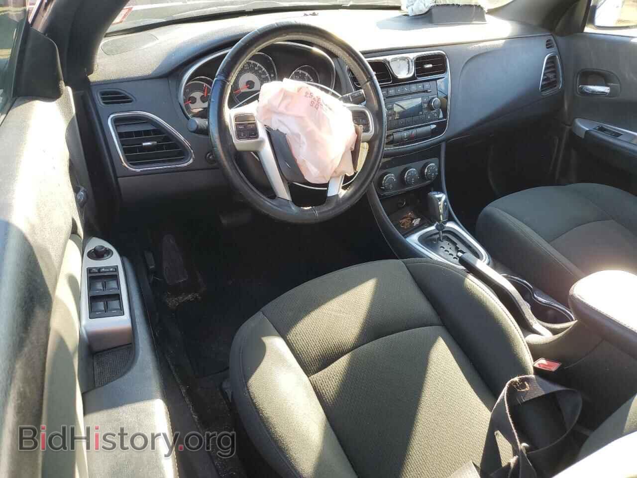2011 CHRYSLER 200 - VIN: 1C3BC2EB6BN589331 - Фото 8