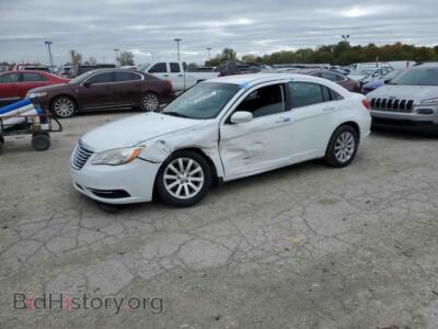 2012 Chrysler 200 Touring, white — VIN 1C3CCBBB0CN267200, Copart