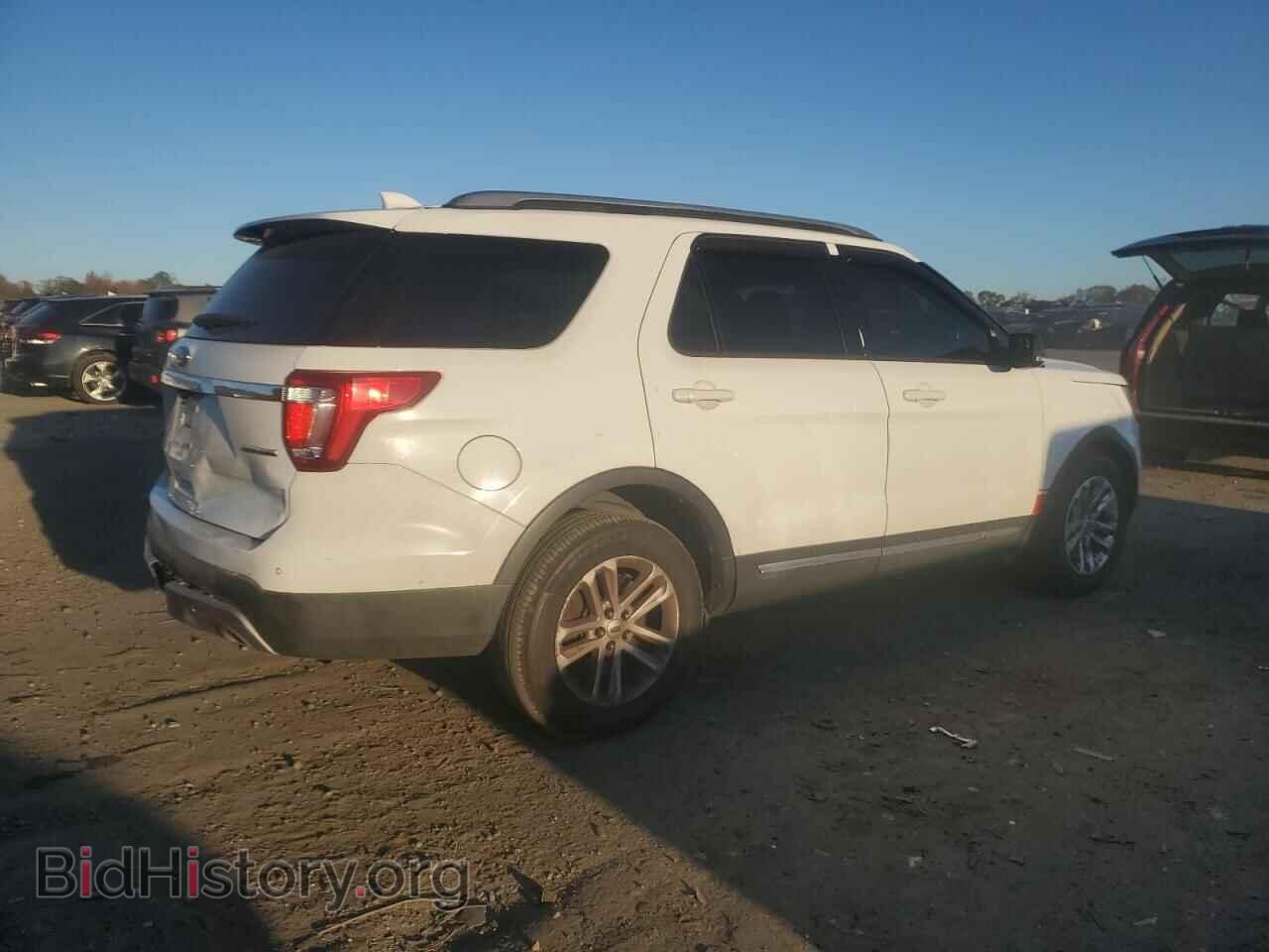 2016 FORD EXPLORER - VIN: 1FM5K7D82GGA11135 - Фото 3