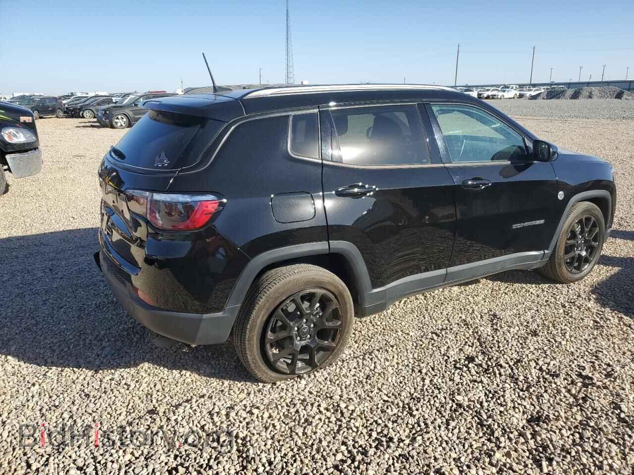 2025 JEEP COMPASS - VIN: 3C4NJDBNXST569687 - Фото 3