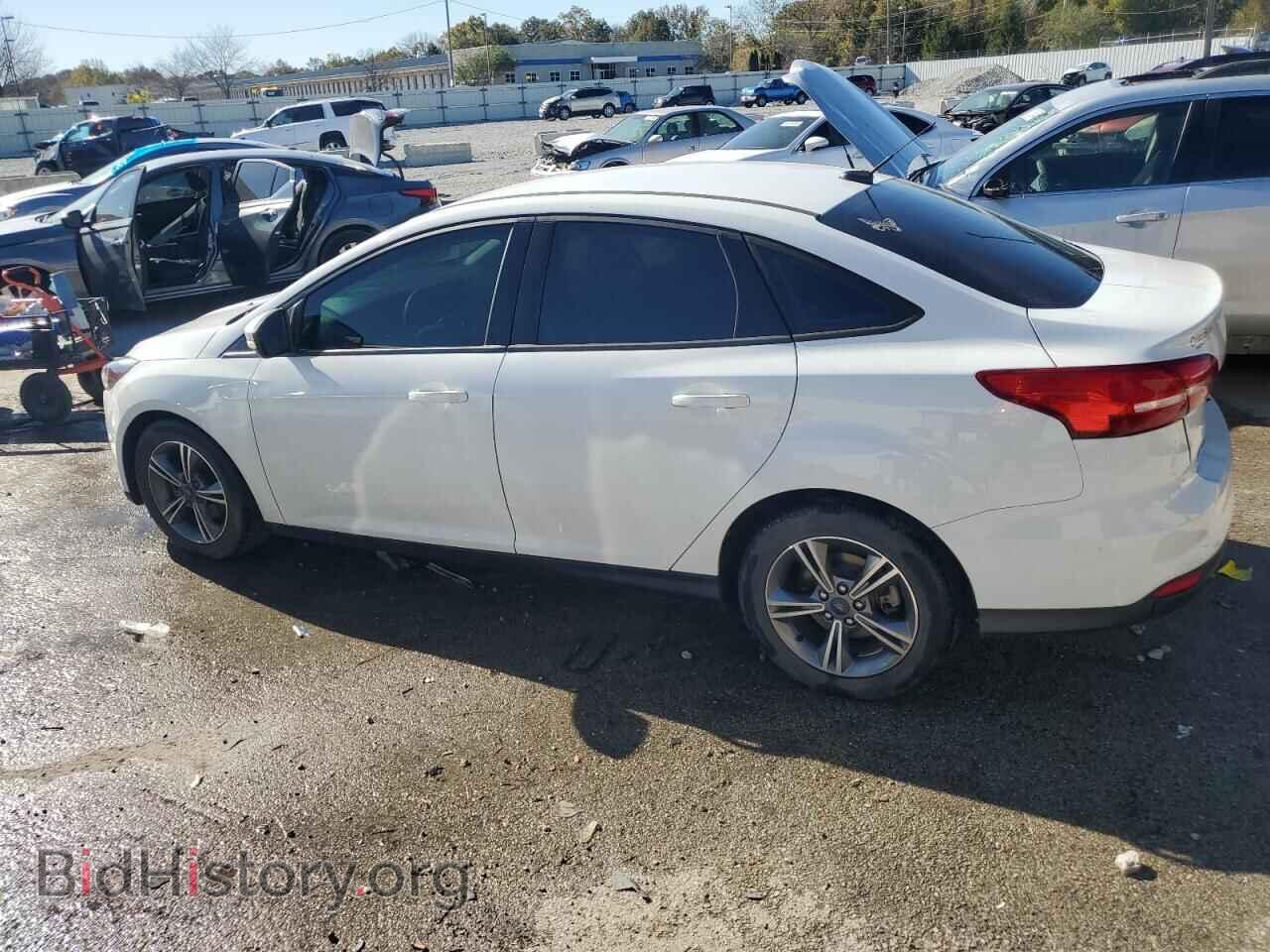 2017 FORD FOCUS - VIN: 1FADP3FEXHL292581 - Фото 2