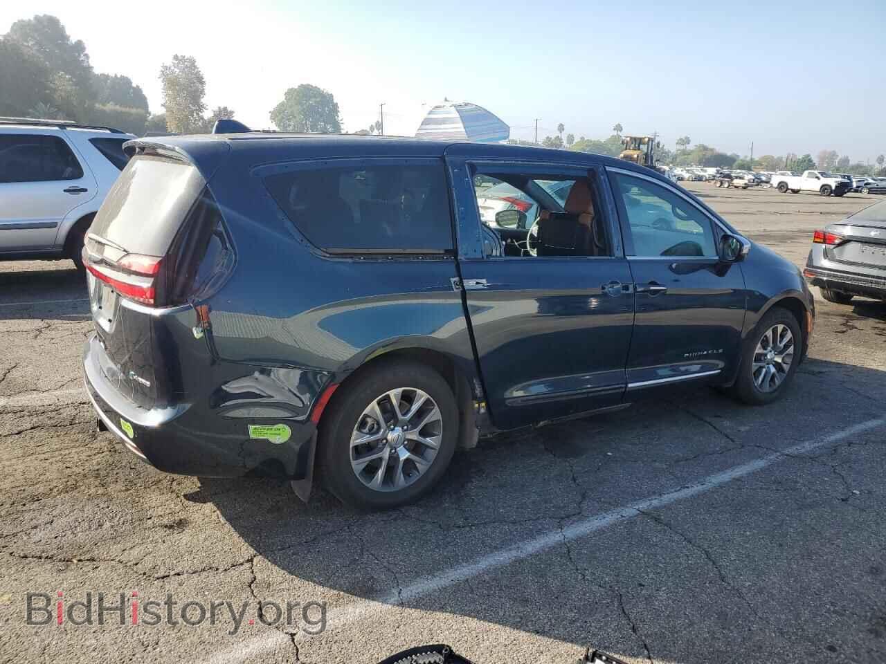 2022 CHRYSLER PACIFICA - VIN: 2C4RC1N7XNR221371 - Фото 3