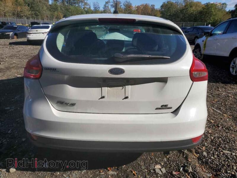 2016 Ford FOCUS (VIN 1FADP3K28GL319951) — photo 6 of 14